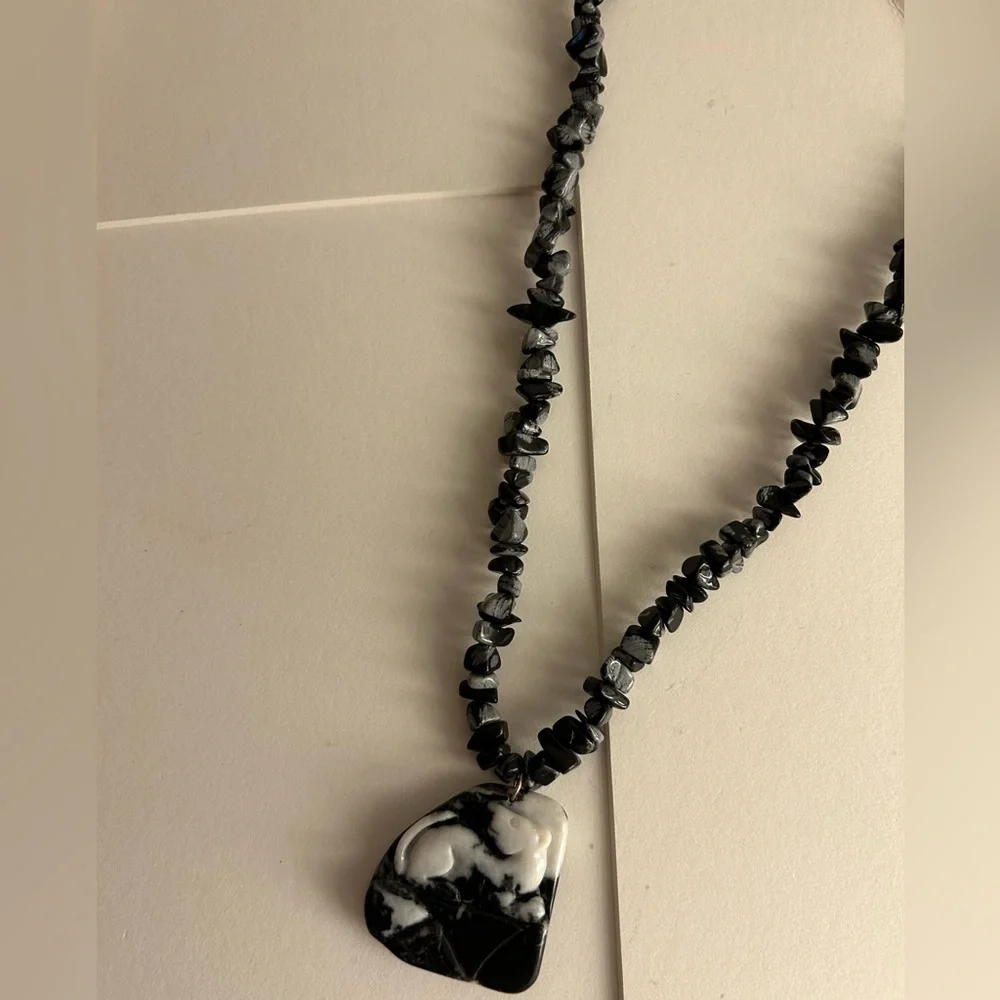 Vintage Necklace Lion Cub hand-carved Jasper stone, Snowflake Obsidian beads